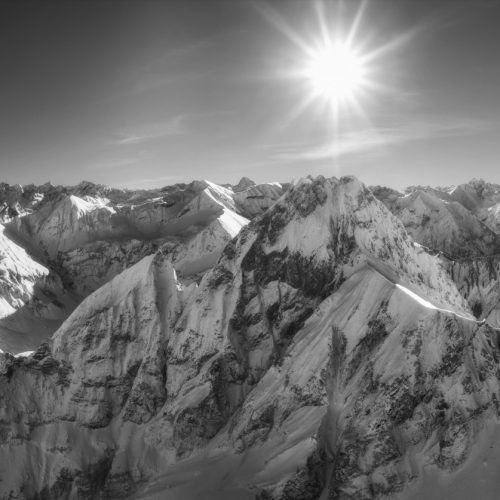 leinwand schwarz weiß wandbilder foto kaufen Allgäu Alpen Berge Winter Schnee verschneit Krottenkopf Höfats Nebelhorn Seealpsee Oberstdorf Oberallgäuer himmel sonne