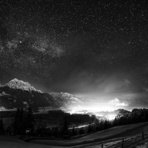 leinwand schwarz weiß wandbilder foto kaufen Allgäu Alpen Berge Winter Schnee verschneit Rubihorn Nebelhorn Weihnachten Winternacht Oberstdorf Oberallgäu Rubihorn Rubi