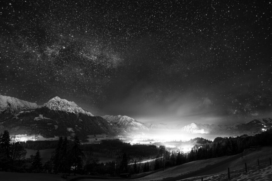 leinwand schwarz weiß wandbilder foto kaufen Allgäu Alpen Berge Winter Schnee verschneit Rubihorn Nebelhorn Weihnachten Winternacht Oberstdorf Oberallgäu Rubihorn Rubi
