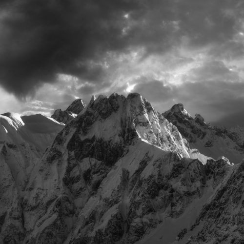 leinwand schwarz weiß wandbilder foto kaufen Allgäu Alpen Berge Winter Schnee Höfats verschneit Sonnenuntergang Alpenglühen Nebelhorn Oberstdorf Oberallgäu sonne