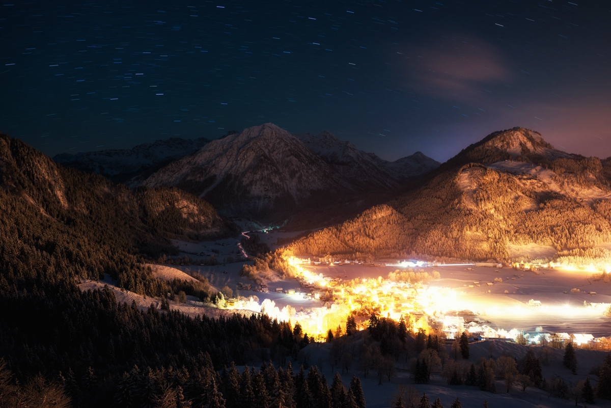 Bad Hindelang, Milchstraße über dem Nebelmeer, Winternacht am Imberger Horn - Nachtfotografie Oberallgäu