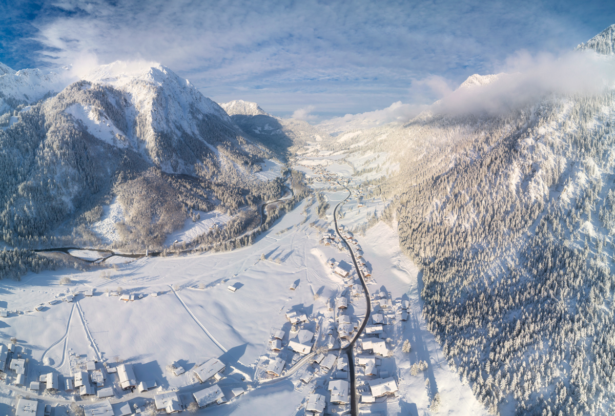Hinterstein, Verschneites Bergpanorama, Ponten und Bschießer im Winter - Landschaftsfotografie Oberallgäu
