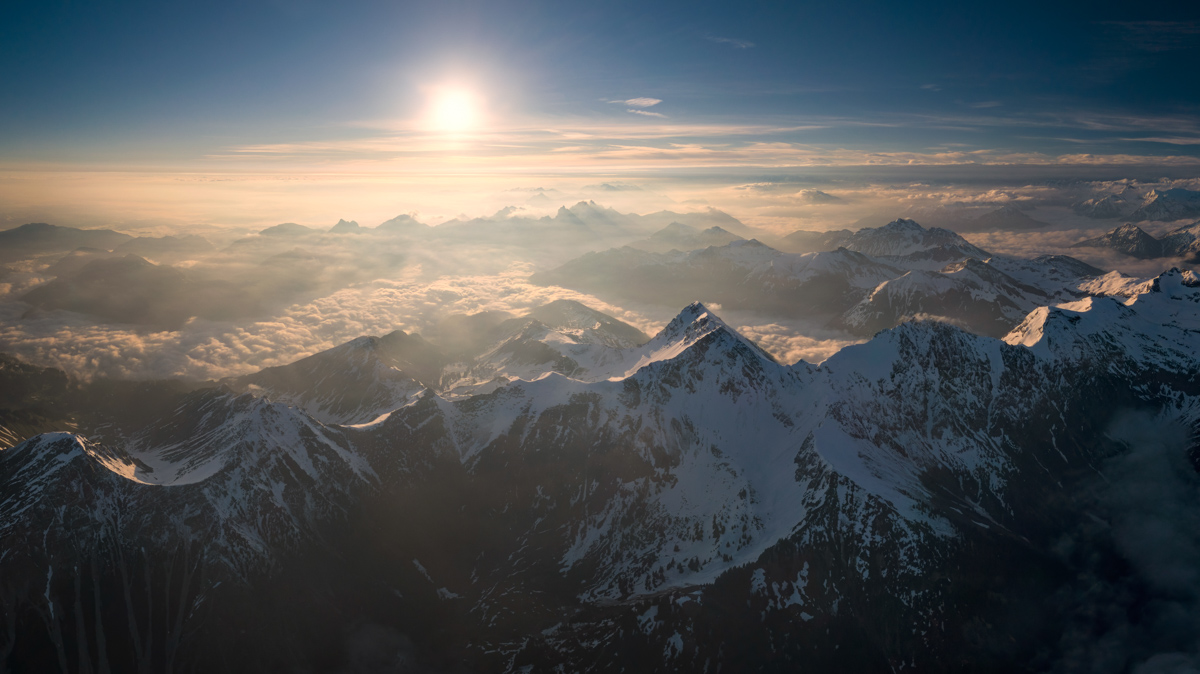 Hinterstein, Alpenpanorama über dem Nebelmeer, Goldener Herbstabend - Bergfotografie Oberallgäu