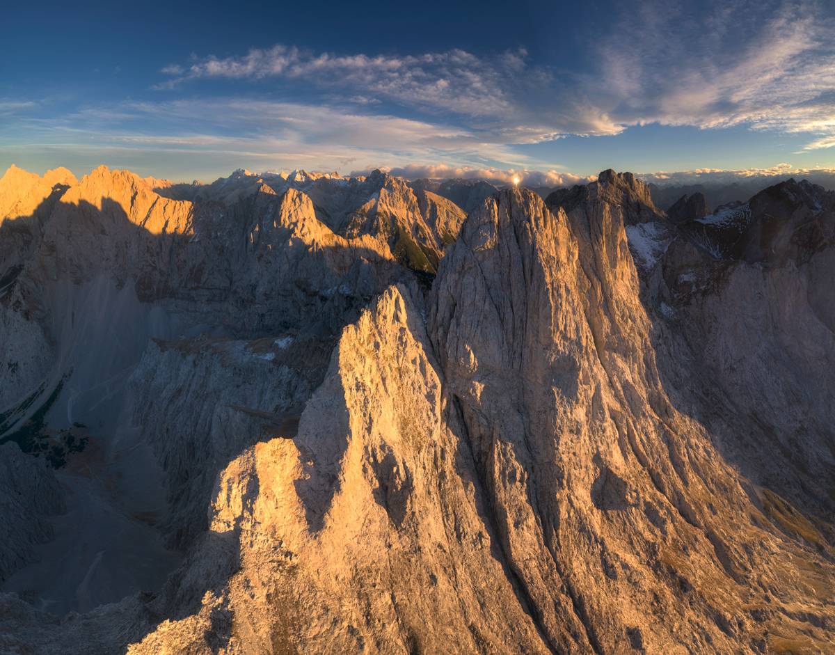 Mittenwald, Karwendel-Felstürme, Goldener Sonnenuntergang - Bergfotografie Oberbayern