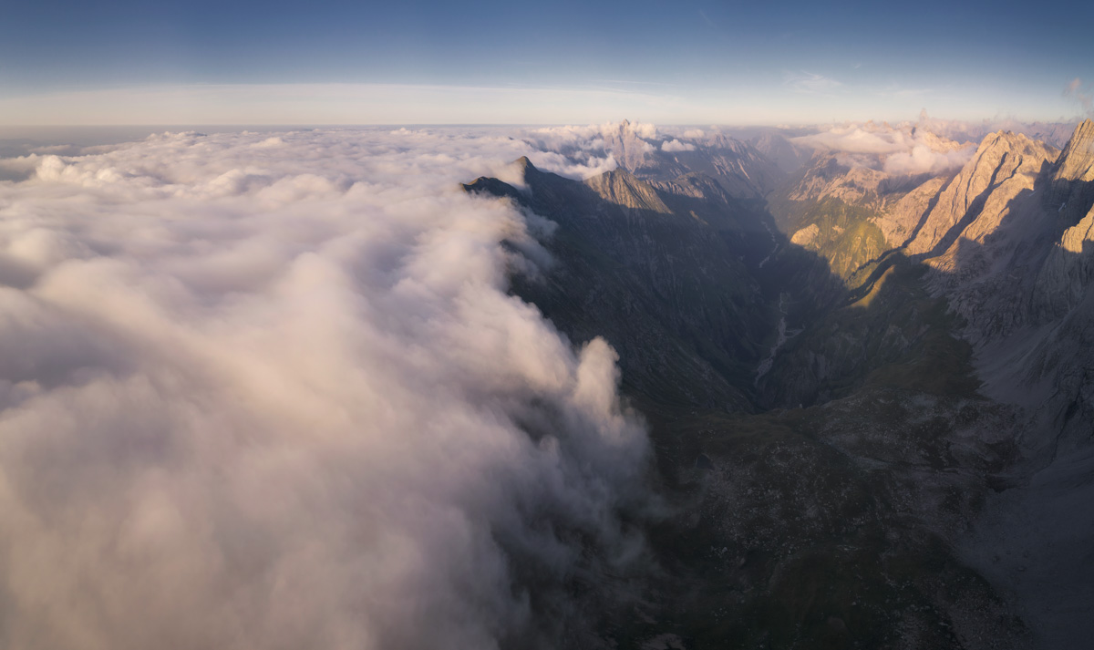 Krottenkopf und Hornbachkette, Wolkenmeer im Abendlicht bei Oberstdorf, Goldene Stunde - Bergfotografie Allgäu