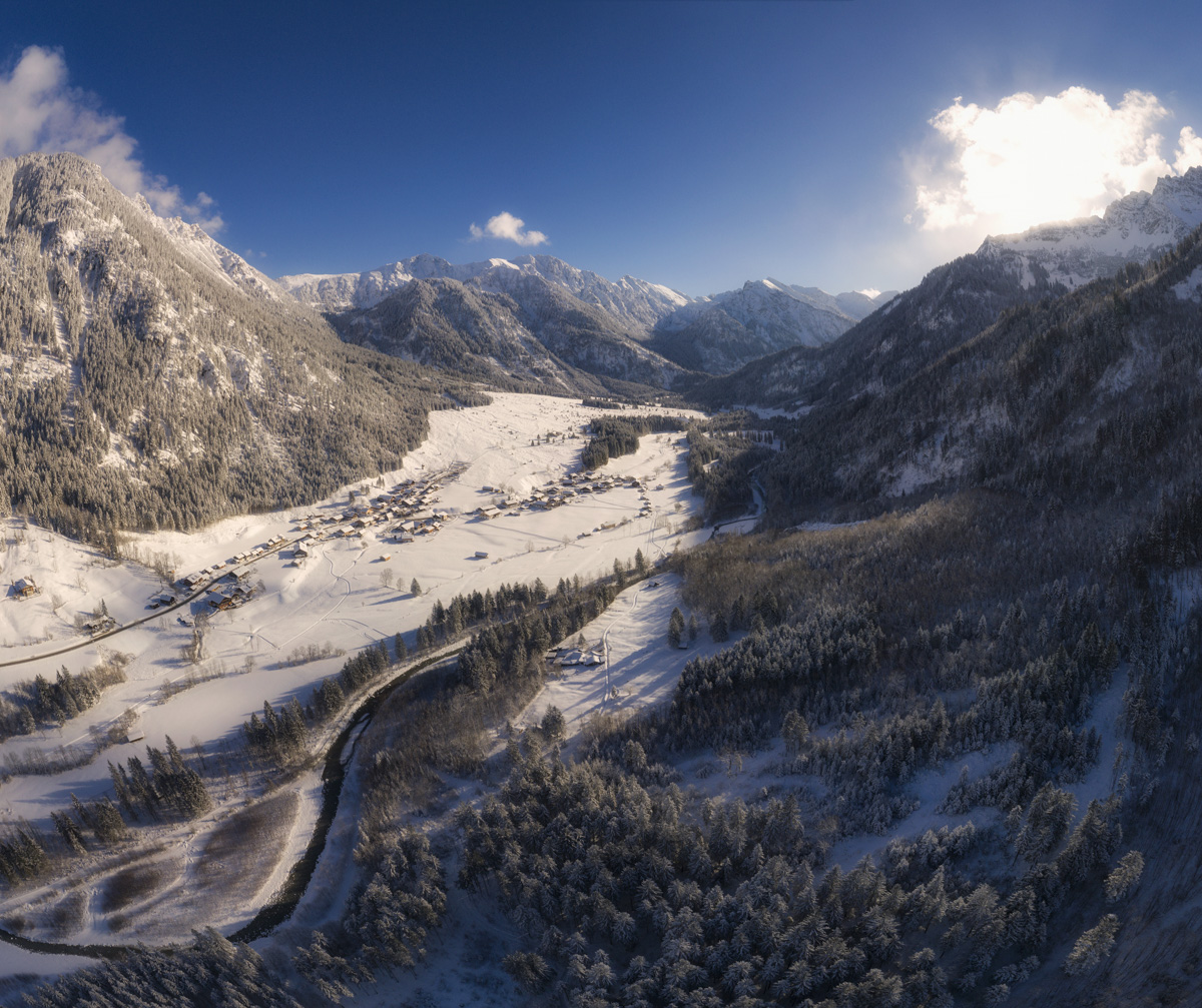 Hintersteiner Tal, Weites Winterpanorama über verschneite Gipfel von Giebel bis Bschießer, Majestätisch - Bergfotografie
