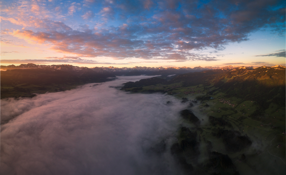 Illertal, Nebelmeer bei Sonnenaufgang, Ofterschwang und Fischen - Landschaftsfotografie Oberallgäu