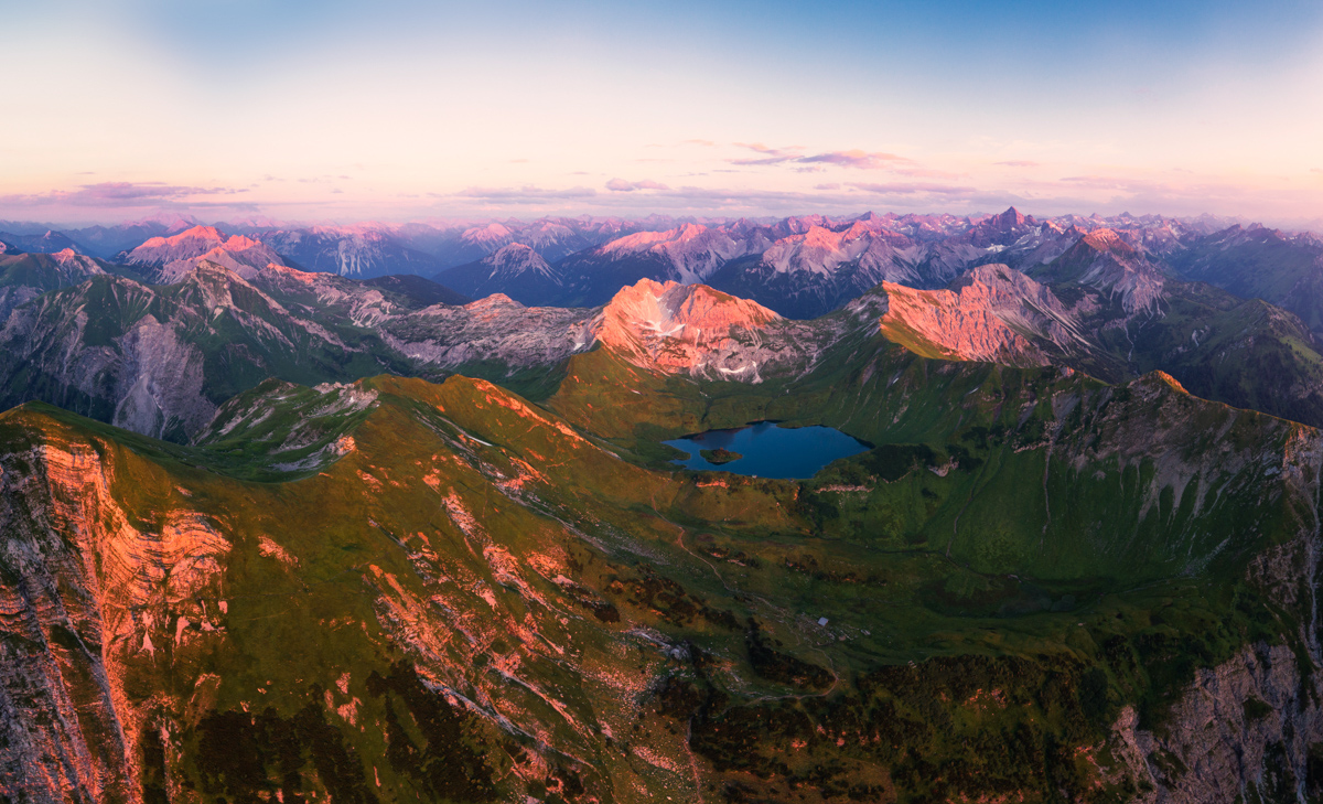 Hinterstein, Schrecksee im Alpenglühen bei Sonnenuntergang, Sommer - Landschaftsfotografie Allgäu