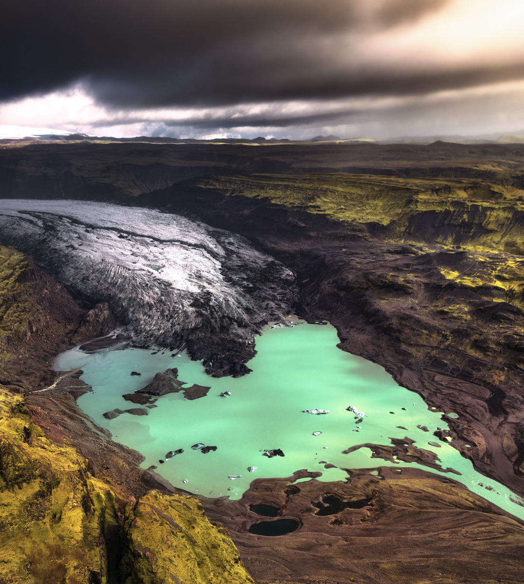 Vatnajökull Gletschersee, Türkiser See am Gletscher unter dramatischen Wolken, Gewaltig - Landschaftsfotografie Island