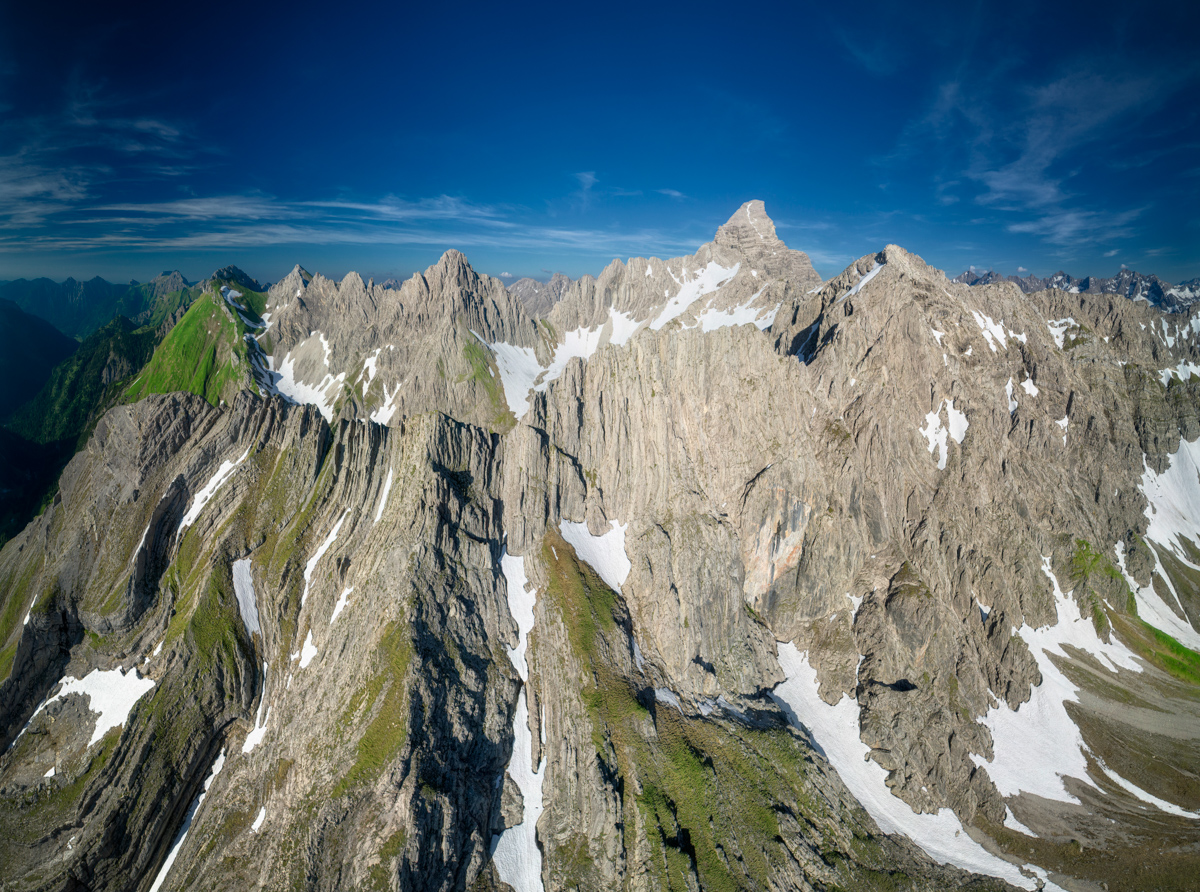 Hinterstein, Hochvogel Felswände, Schroffe Kalksteingipfel im Sommer - Landschaftsfotografie Allgäu