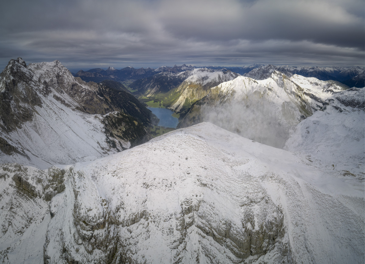 Schrecksee erster Schnee, Bergsee im frühen Winterkleid, Verschneite Allgäuer Hochalpen - Bergfotografie Allgäu