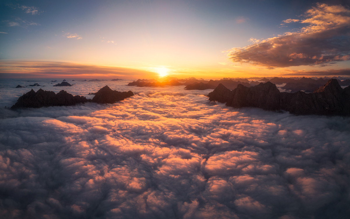 Lechtal, Nebelmeer über den Hochalpen, Sonnenaufgang am Fernpass - Landschaftsfotografie Tirol