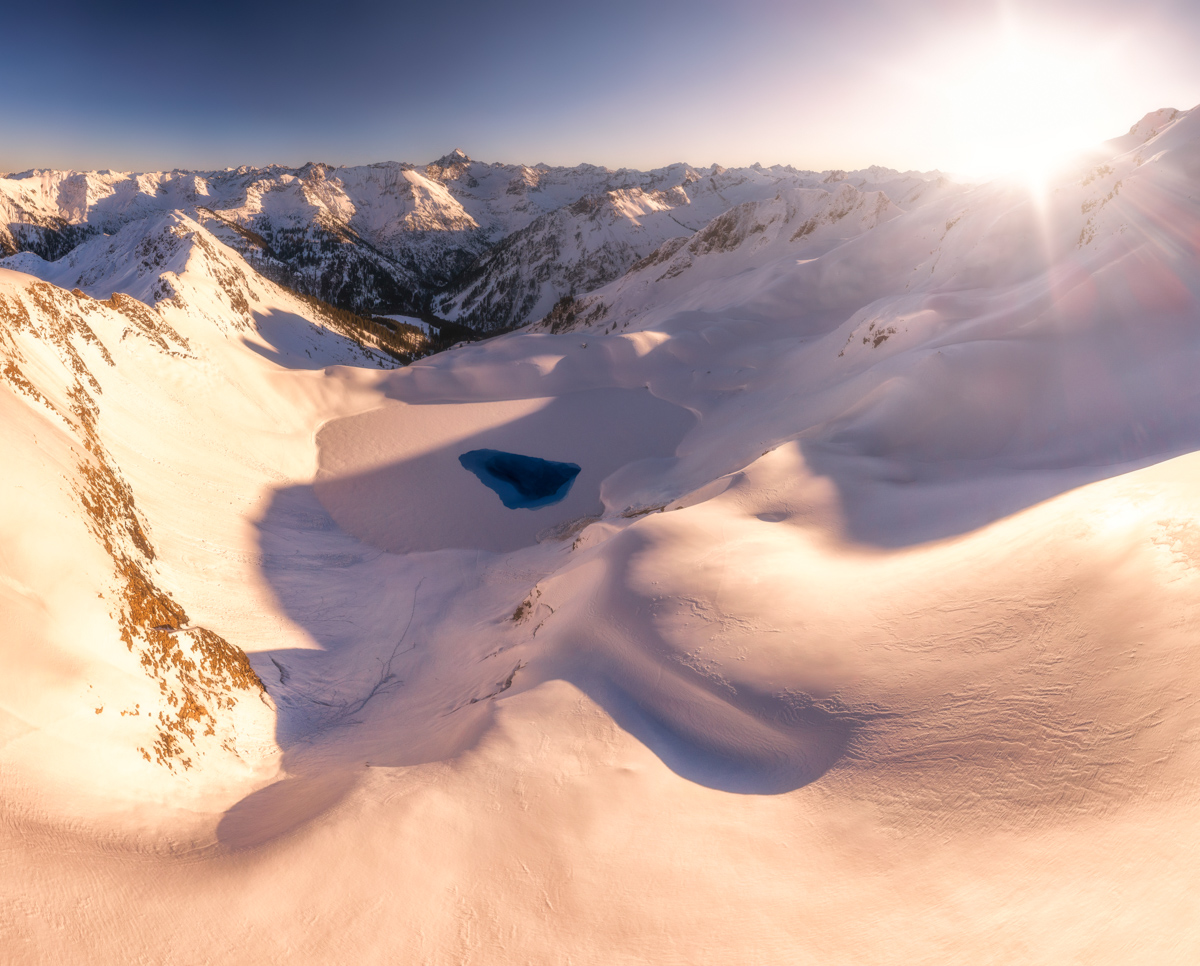 Hinterstein, Verschneiter Engeratsgund-See, Winterzauber - Bergfotografie Oberallgäu