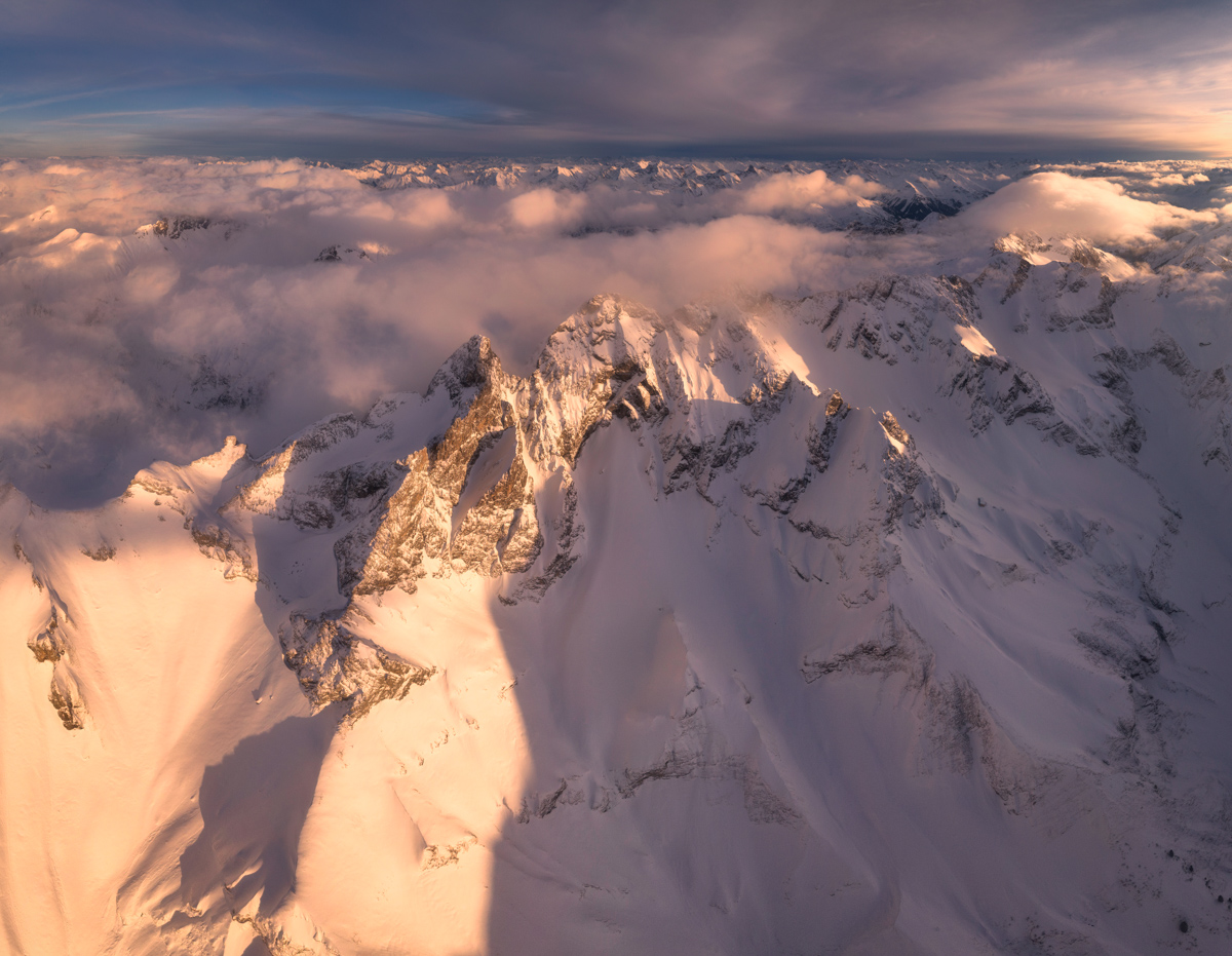 Oberstdorf, Hochfrott und Mädelegabel, Winterliche Hochalpen über den Wolken - Landschaftsfotografie Allgäu
