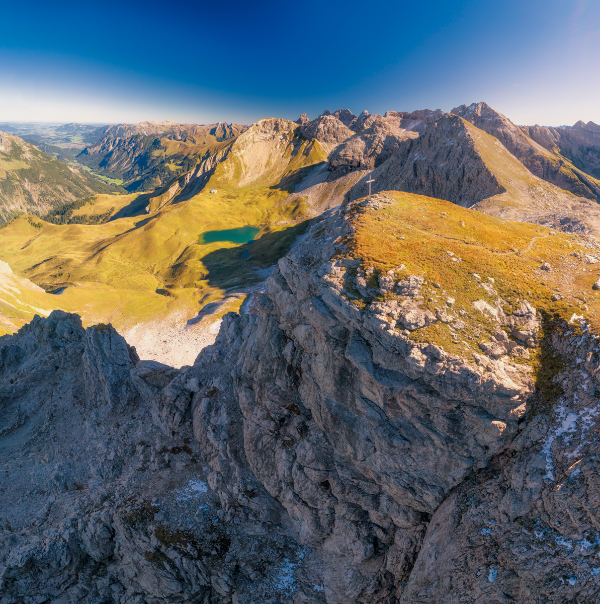 Rappensee und Rappenkopf, Herbstliches Bergpanorama am Heilbronner Weg, Hohes Licht bei Oberstdorf - Landschaftsfotografie
