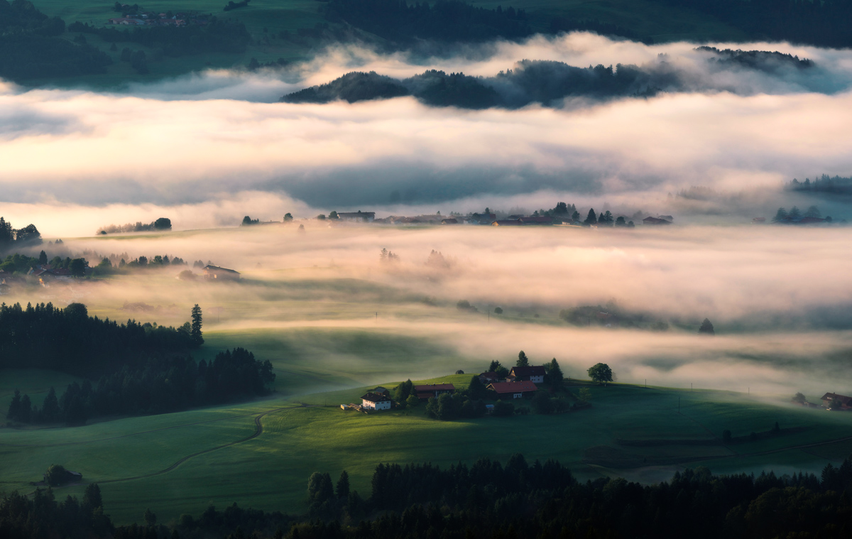 Oberstdorf, Nebelmeer im Morgengrauen, Sommerliche Idylle - Landschaftsfotografie Oberallgäu