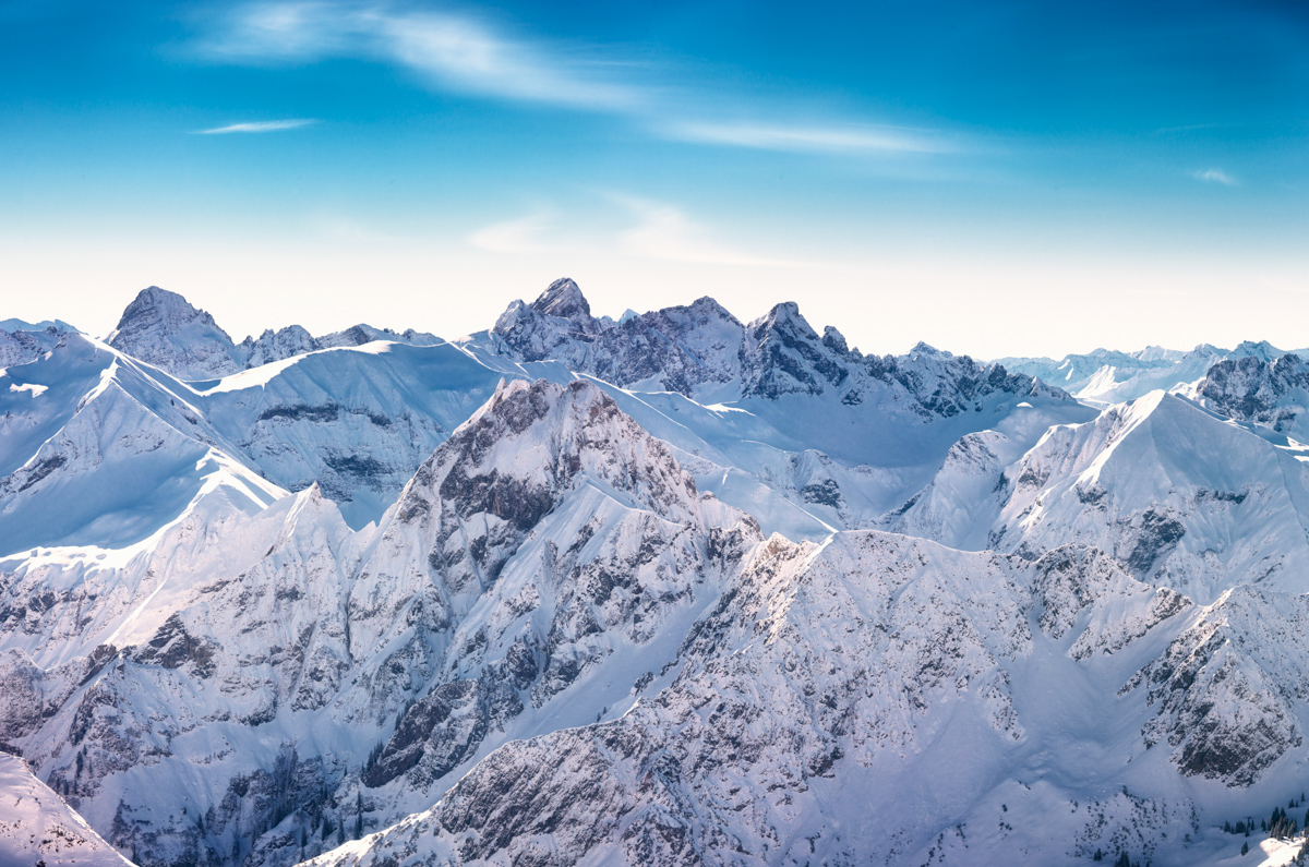 Oberstdorf, Krottenkopf und Höfats im Winter, Schneegipfel - Bergfotografie Allgäu
