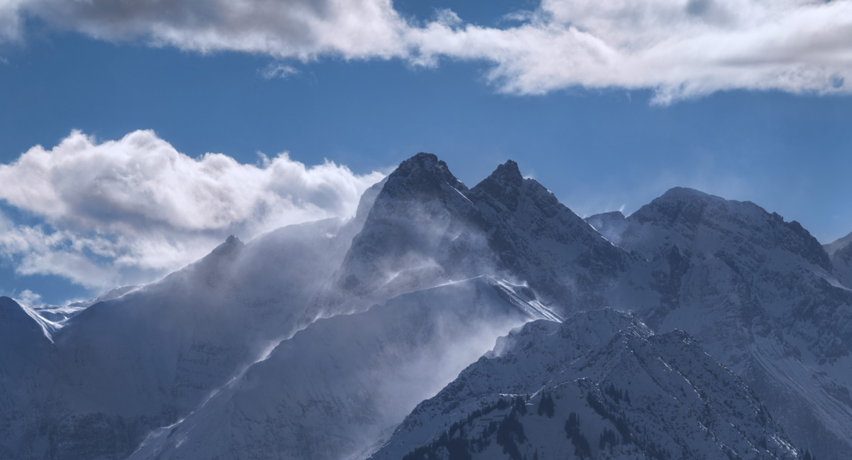 Trettachspitze, Hochfrott und Mädelegabel im Schneesturm, Sturmumtoste Hochalpen bei Oberstdorf, Dramatische Wintergewalt