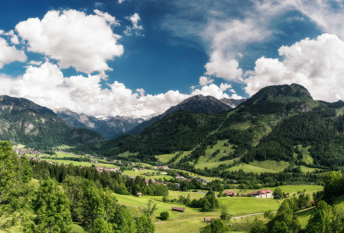 Hindelang, Sommerliches Bergtal am Imberger Horn, Grüne Idylle - Landschaftsfotografie Oberallgäu