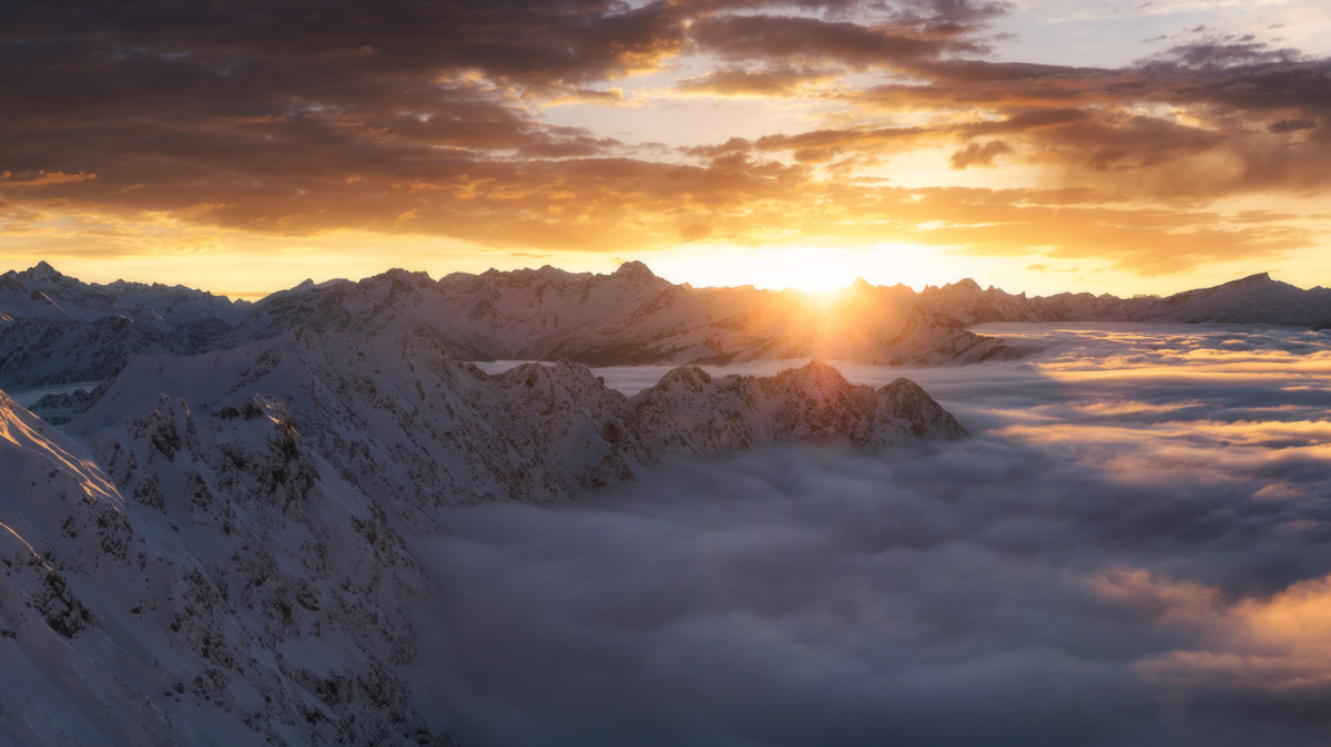 Seealpsee und Nebelhorn, Winterliches Alpenglühen über dem Nebelmeer, Sonnenuntergang Oberstdorf - Oberallgäu