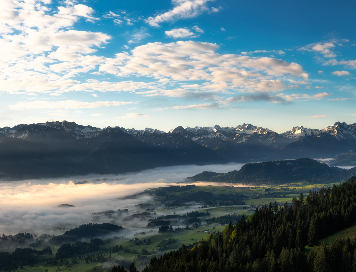 Illertal, Nebelmeer über dem Oberallgäu, Morgenstimmung bei Ofterschwang - Landschaftsfotografie Allgäu