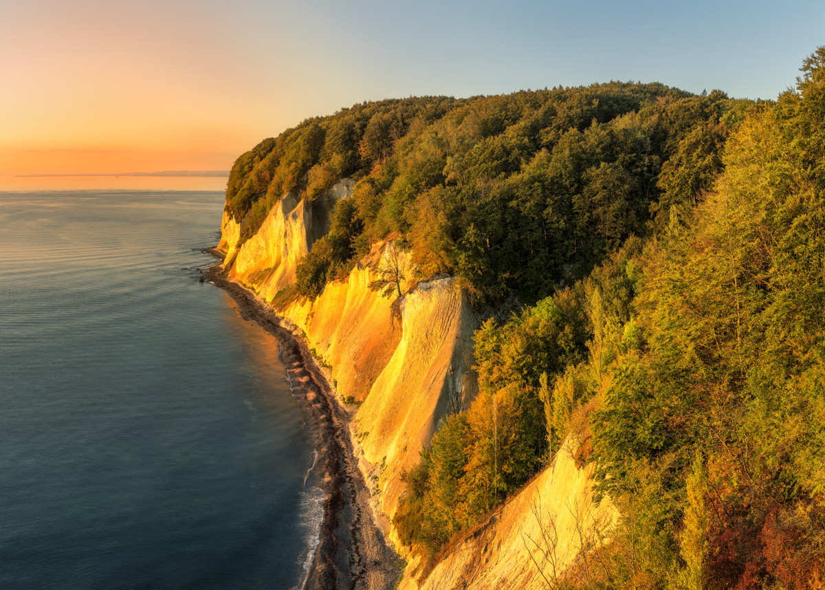 Rügen, Kreidefelsen im Morgenlicht, Sonnenaufgang über der Ostsee - Landschaftsfotografie Jasmund