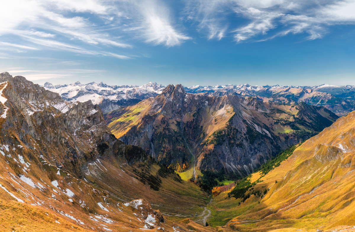 Höfats und Krottenkopf, Herbstliches Weitwinkelpanorama, Goldene Berglandschaft - Landschaftsfotografie Allgäu