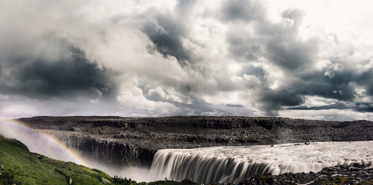 Dettifoss Wasserfall, Europas mächtigster Wasserfall mit Regenbogen, Urgewalt - Landschaftsfotografie Island