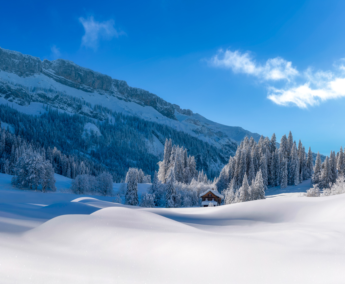Oberstdorf, Wintermärchen in Rohrmoos, Tief verschneite Berglandschaft bei Tiefenbach - Landschaftsfotografie Oberallgäu