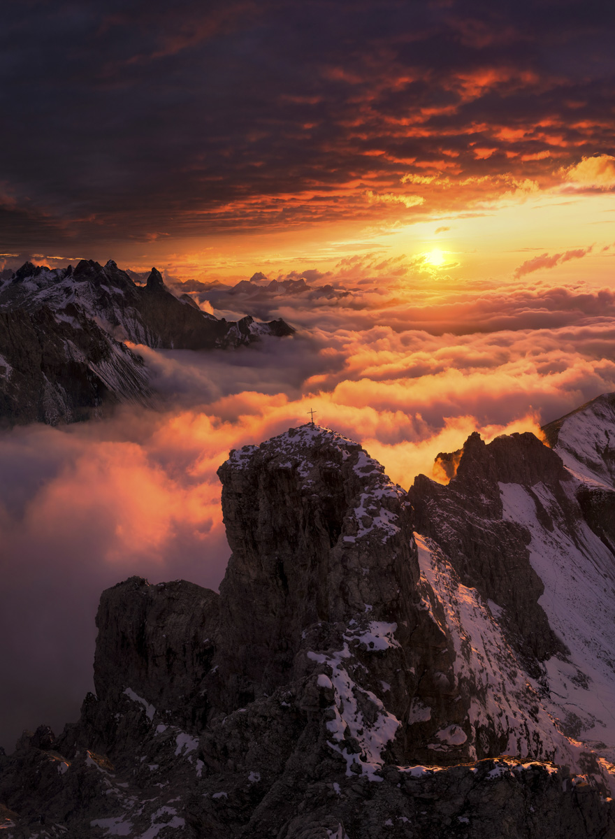 Krottenspitze Allgäu Alpen Berge Winter Schnee verschneit Weihnachten Krottenkopf Krottenspitze Trettach Sonnenuntergang Alpenglühen Oberstdorf Oberallgäu blau rot orange