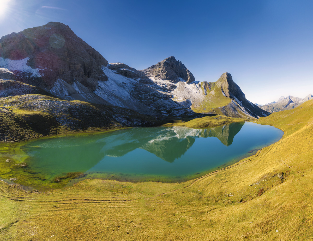 landschaftsbild Allgäu Alpen Berge Oberstdorf Herbst Autumn Rappensee Rappenkopf Bergsee Linkerskopf Heilbronner Weg Hohes Licht Oberallgäu er himmel blauer himmel sonne