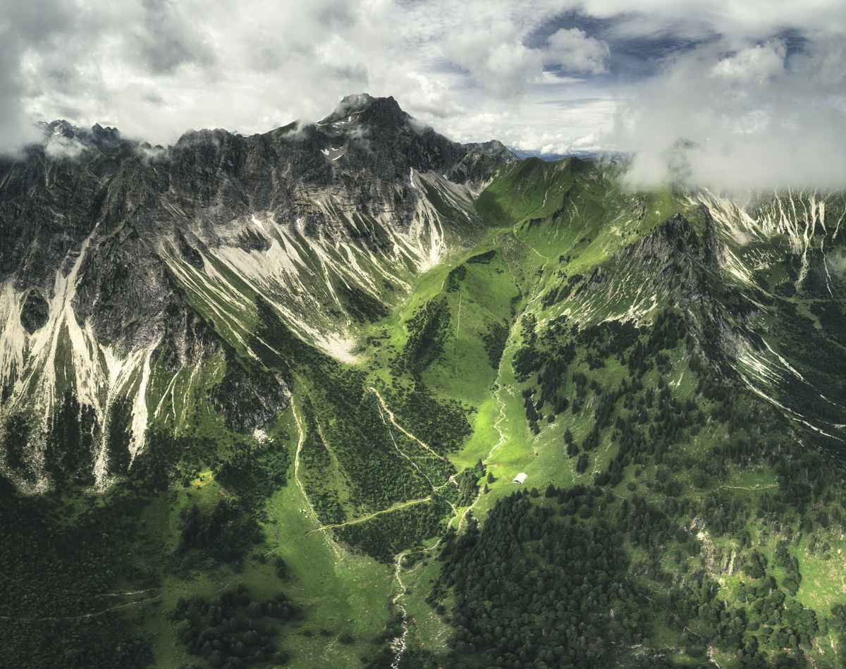Bergbilder berg bilder Allgäu Alpen Berge Hinterstein Sommer grün blauer himmel sonne