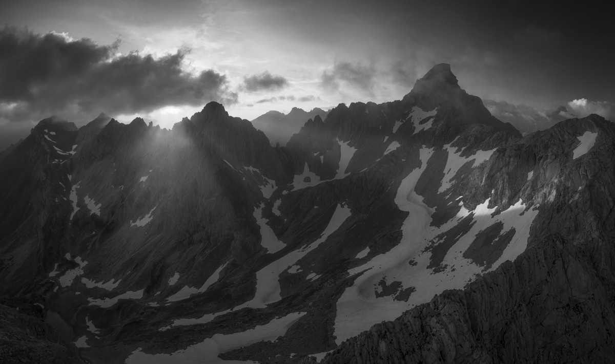Bergbilder berg bilder Allgäu Alpen Berge Hinterstein Frühling Schnee Hochvogel Oberallgäu orange rot