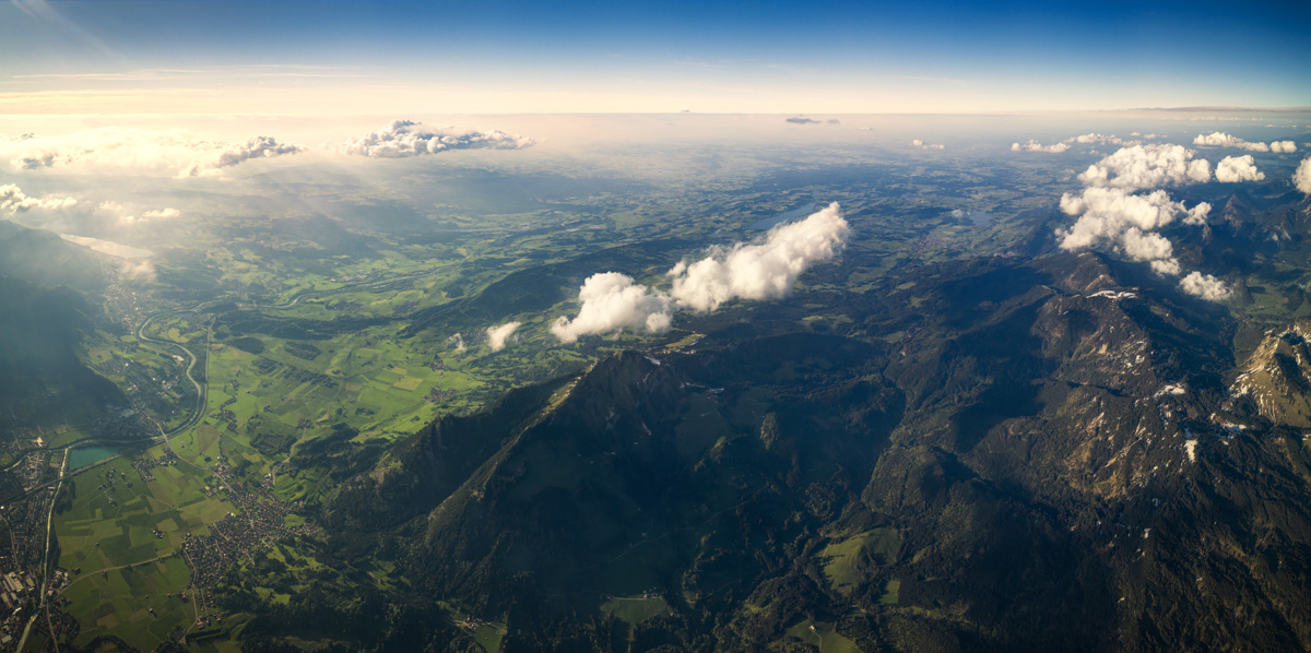 Panorama Allgäu Alpen Berge Grünten Sommer Wolken blauer Himmel grün Oberallgäu blauer himmel sonne
