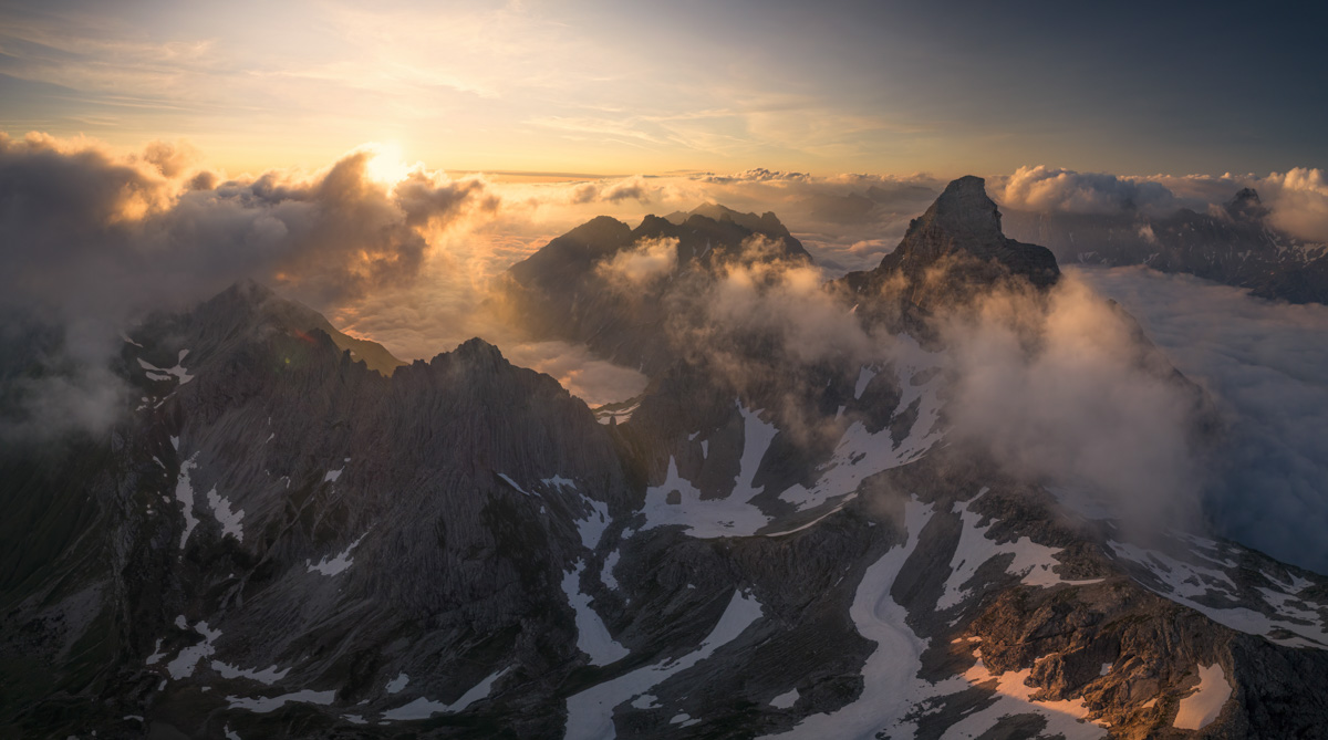 Bergbilder berg bilder Allgäu Alpen Berge Hinterstein Frühling SchneeHochvogel orange rot blau