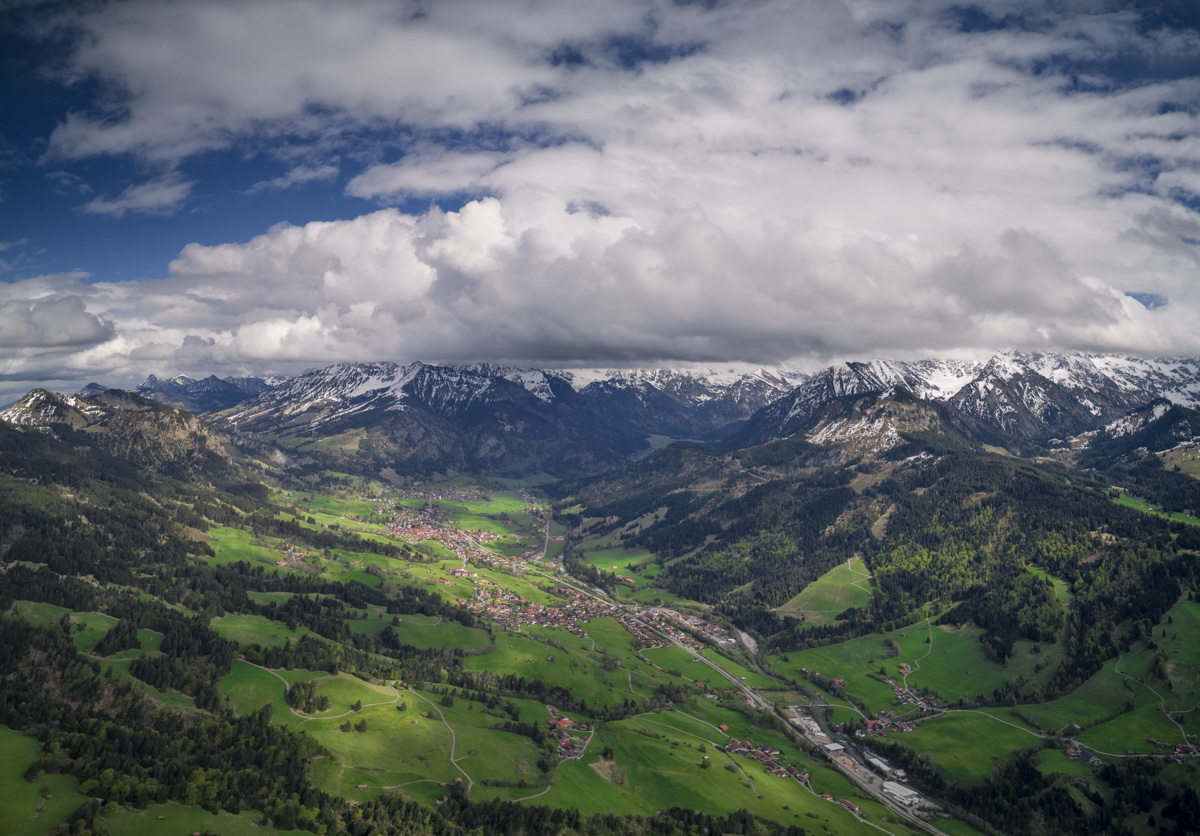 Panorama Allgäu Alpen Berge Hindelang Sommer blauer Himmel Oberallgäu Imberger Horn grüne wiesen blauer himmel sonne
