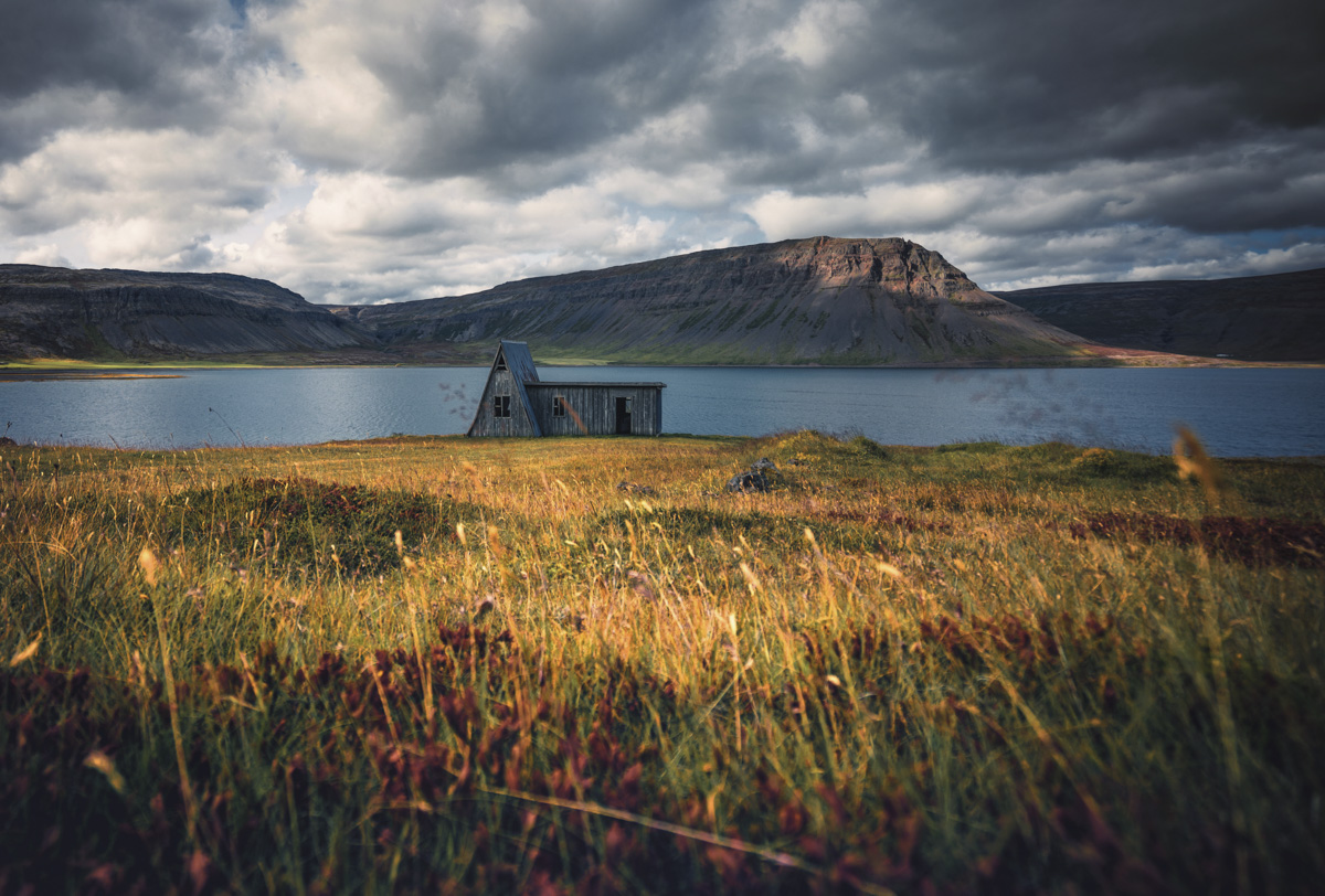 Island Bilder Island Iceland Abandoned Barn Fossfjörður Scheune Fjord Westfjorde Meer Wiese Berge