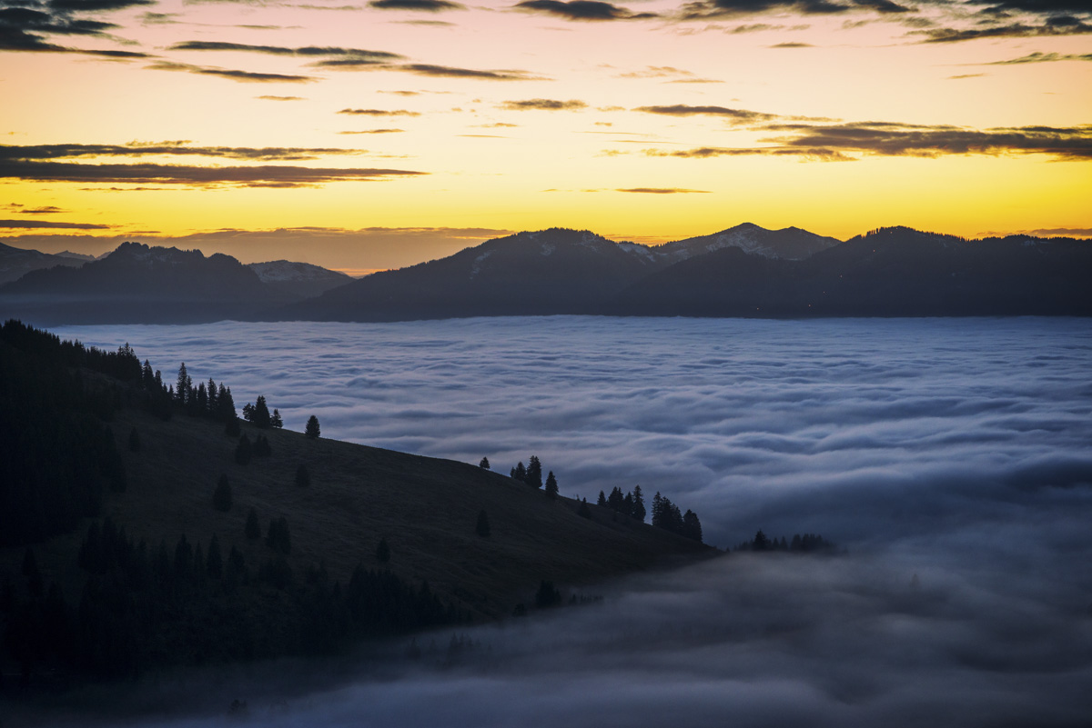 landschaftsbild Allgäu Alpen Berge Hindelang Sommer Sonnenuntergang Sonnenaufgang Oberallgäu Imberger Horn orange rot blau sonne