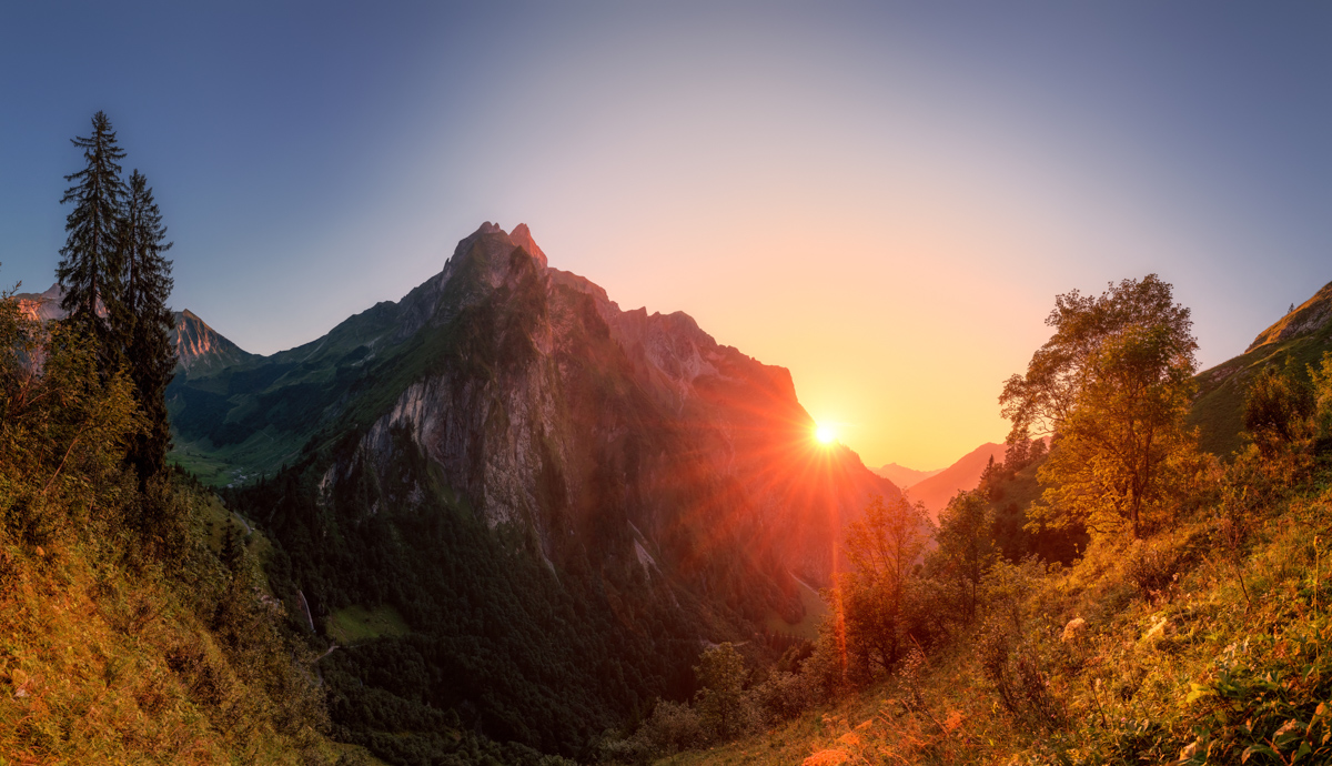 428 Sommer Allgäu Berge Höfats OytalOberstdorf Sonnenuntergang rot
