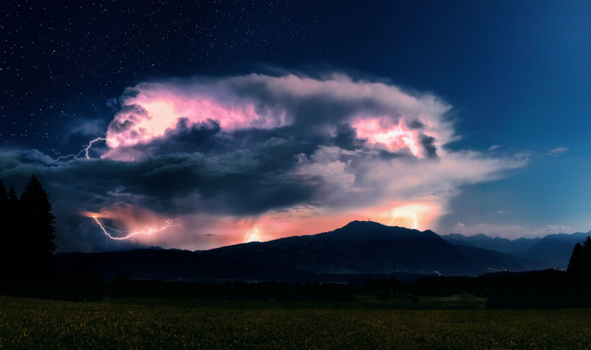 395 grünten gewitter allgäu immenstadt blau rot schwarz
