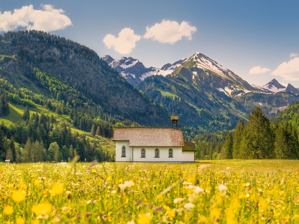 469 Frühling Allgäu Berge blau grün Birgsau Stillachtal Oberstdorf
