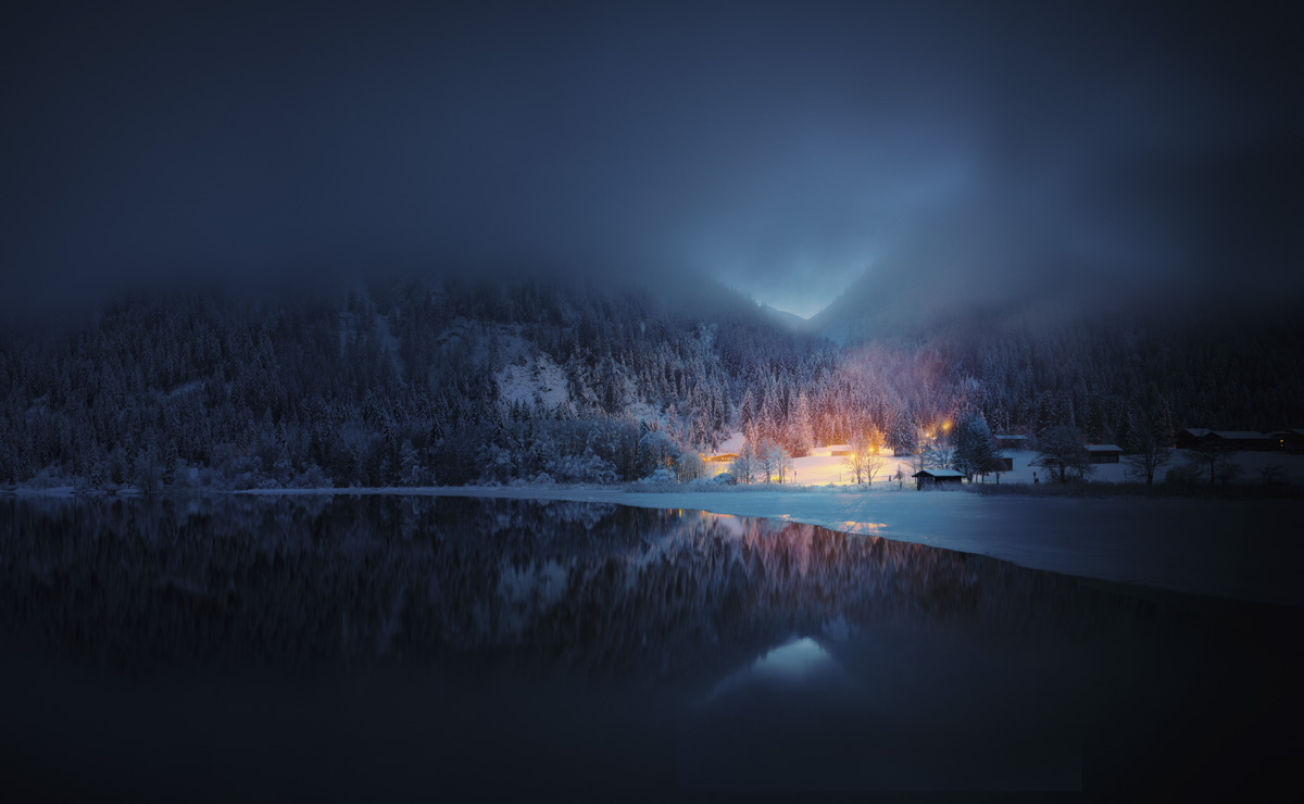 Panorama Tirol Lechtal Bergsee Hochalpen Haldensee Tannheim Tannheimer Tal Gimpel Rotflüh Nacht Winter Schnee verschneit Fernpass Hahntenjoch blau weiß