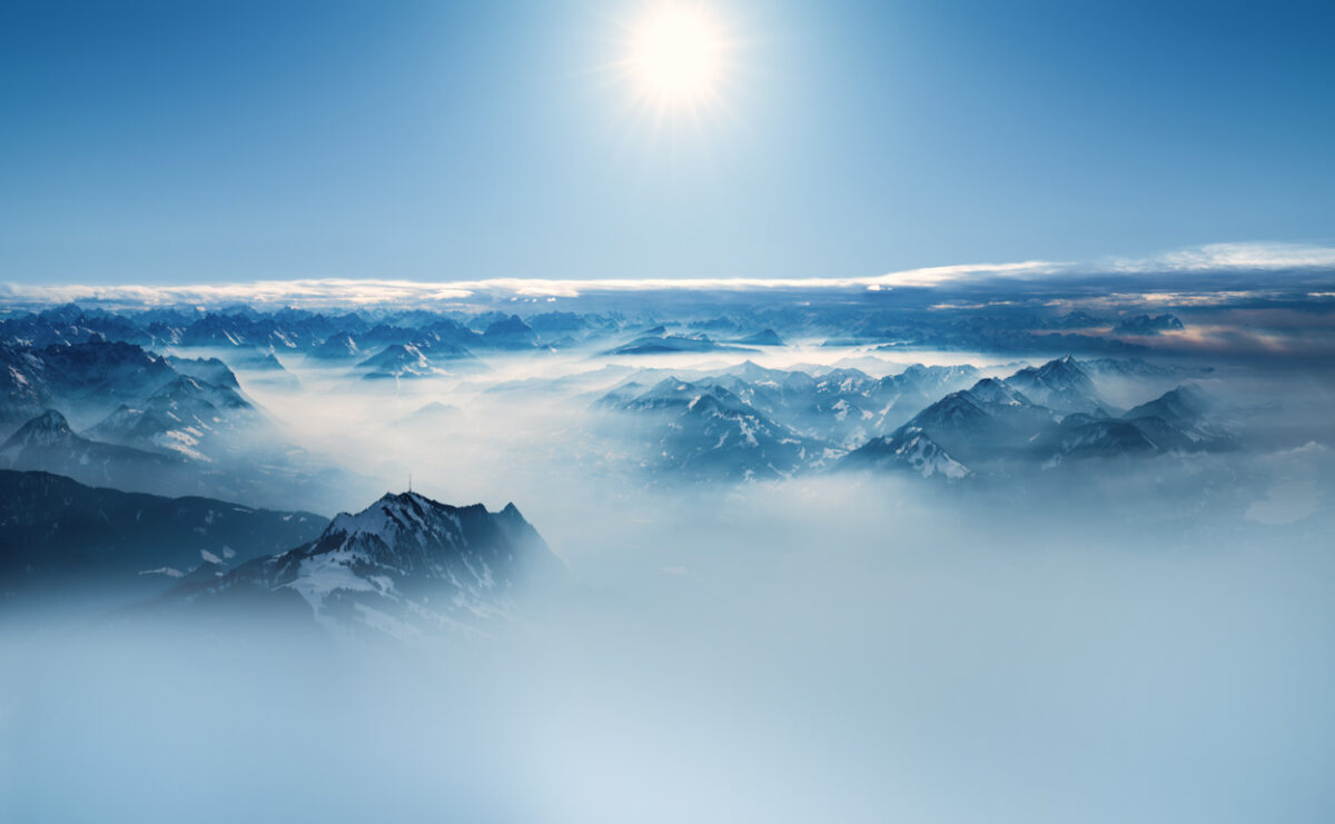 allgäu nebel winter sonne obheiter panorama blau weiß
